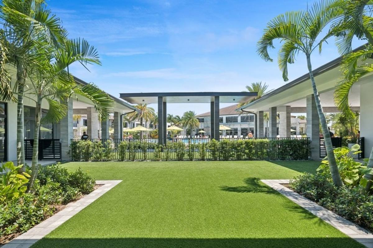 Apartment for rent at 4725 NW 85th Ave #47, Miami, FL 33166