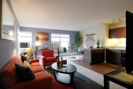 Apartment for rent at 6900 S Shore Dr, Chicago, IL 60649