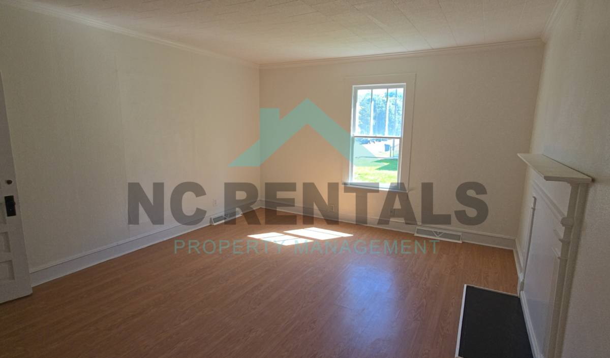 House for rent at 1314 Front St, Eden, NC 27288