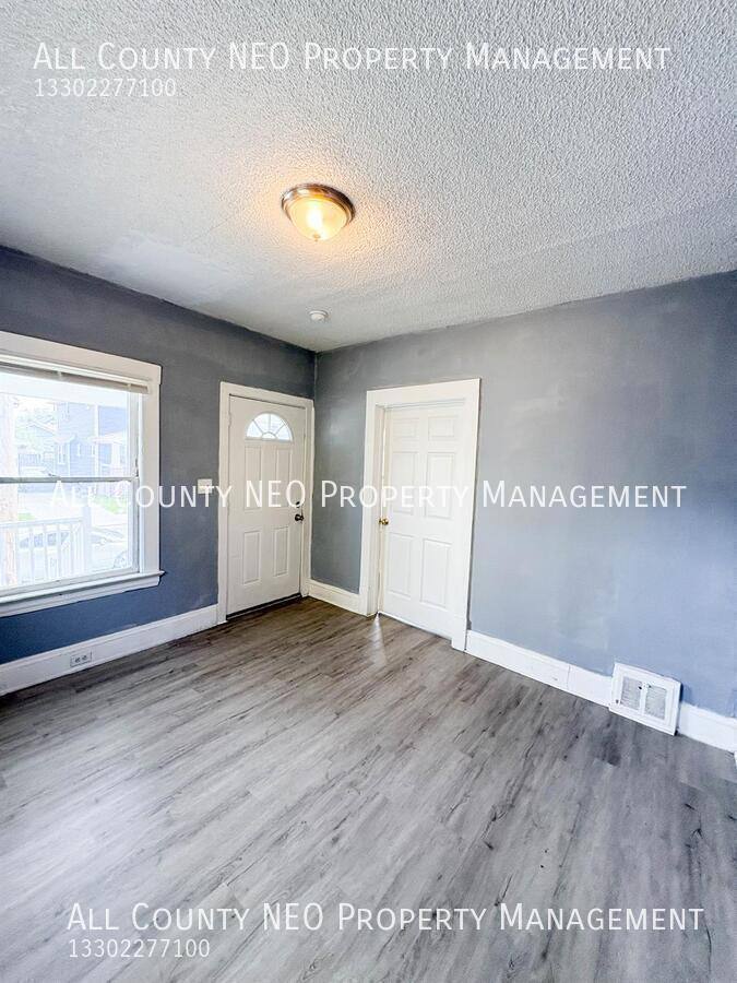Apartment for rent at 3452 W 91st St #DOWN, Cleveland, OH 44102
