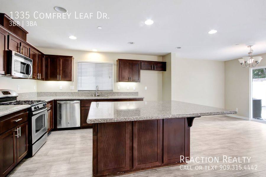 House for rent at 1335 Comfrey Leaf Dr, Beaumont, CA 92223