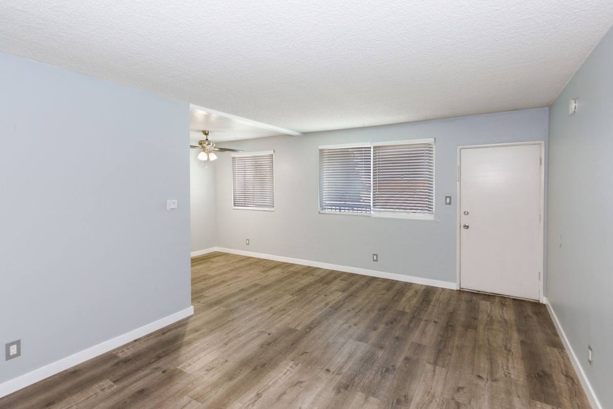 Apartment for rent at 721 Venice Way, Inglewood, CA 90302