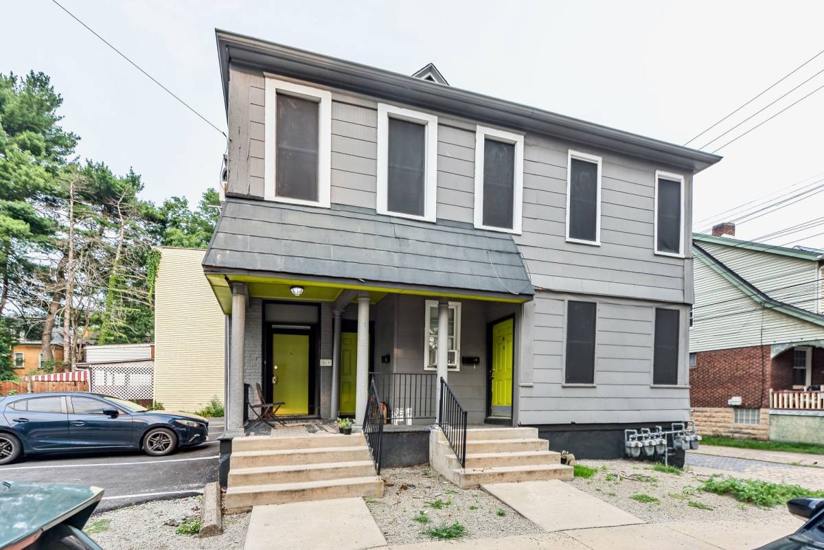 Apartment for rent at 519 Mifflin Ave, Pittsburgh, PA 15221