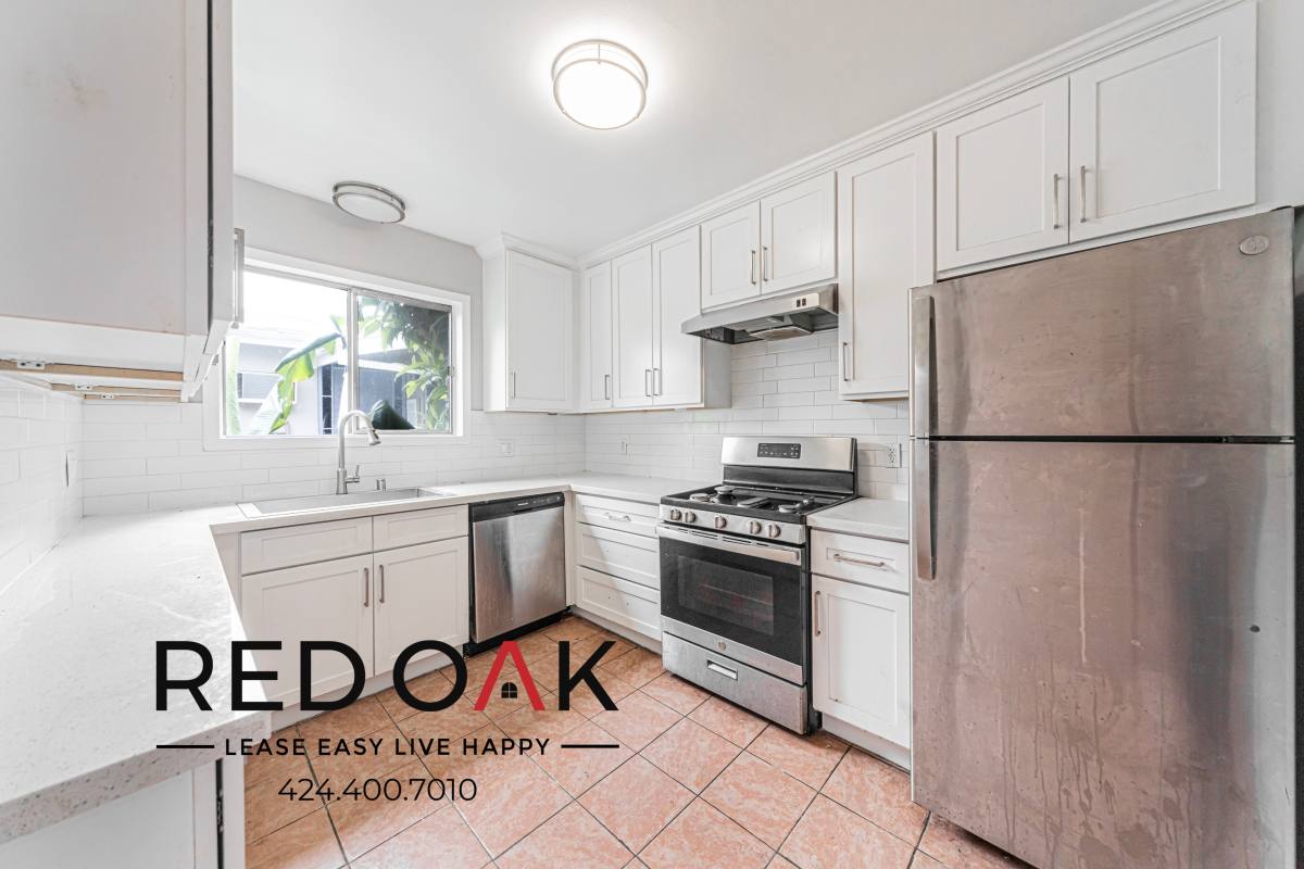 Condo for rent at 2011 Chariton St #3, Los Angeles, CA 90034