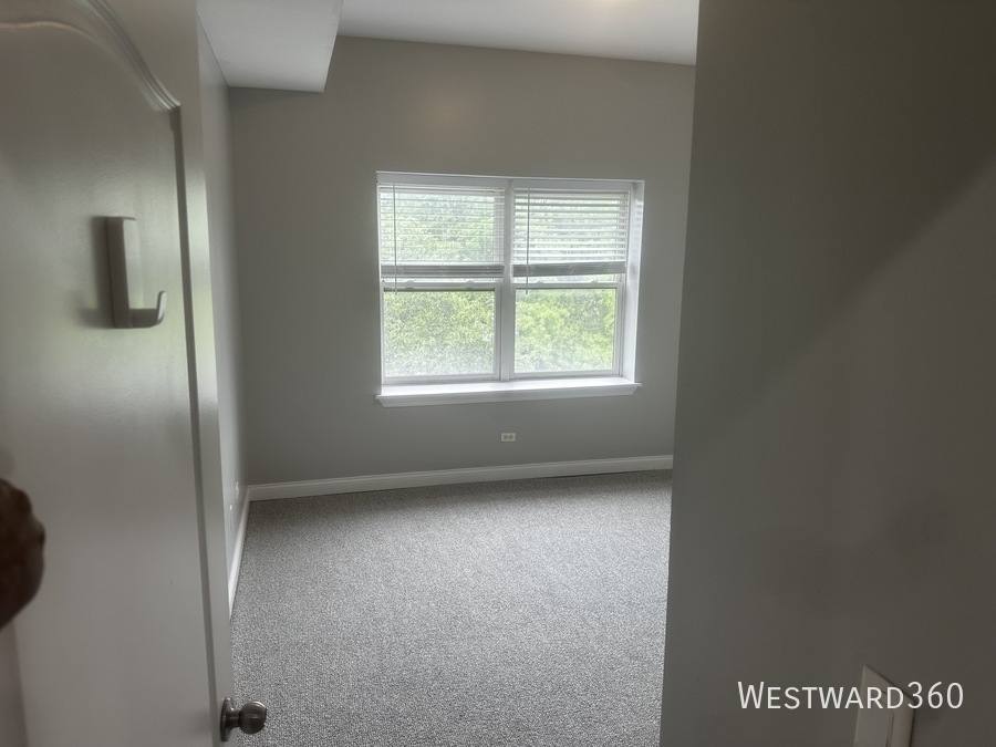 Condo for rent at 5948 S Martin Luther King Dr #4, Chicago, IL 60637