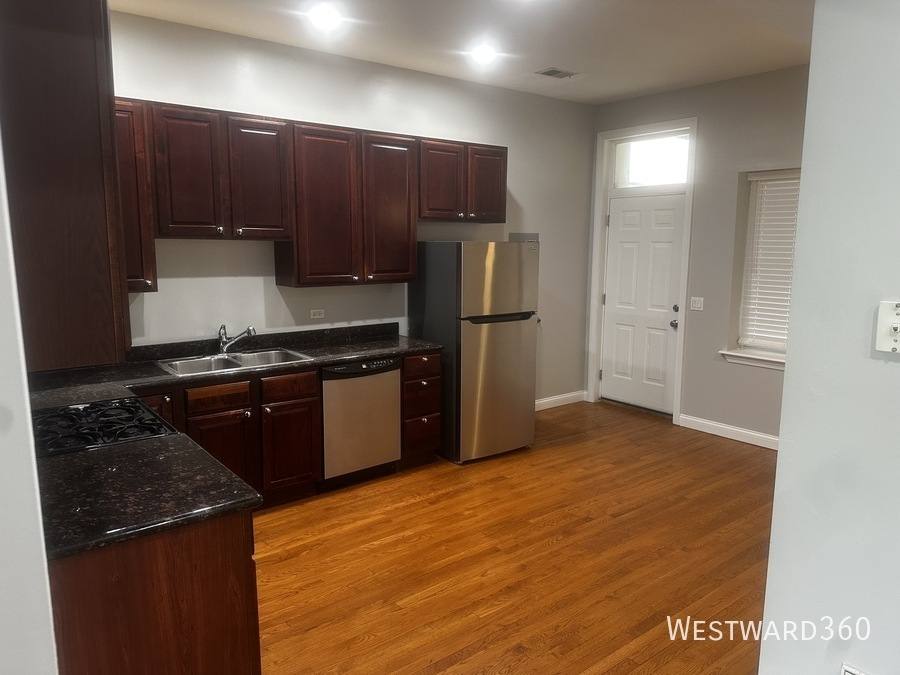 Condo for rent at 5948 S Martin Luther King Dr #4, Chicago, IL 60637