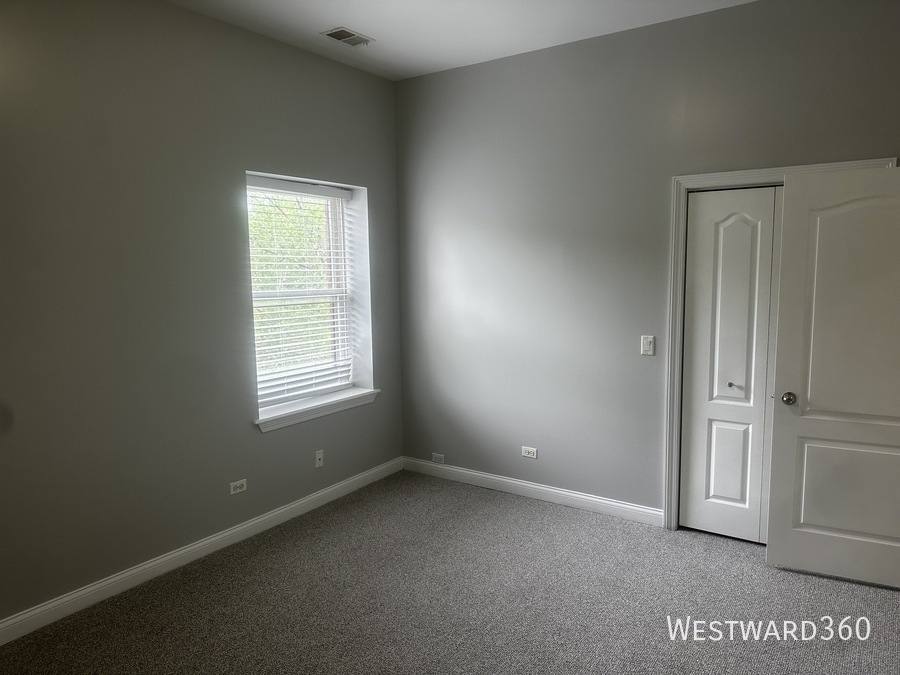 Condo for rent at 5948 S Martin Luther King Dr #4, Chicago, IL 60637