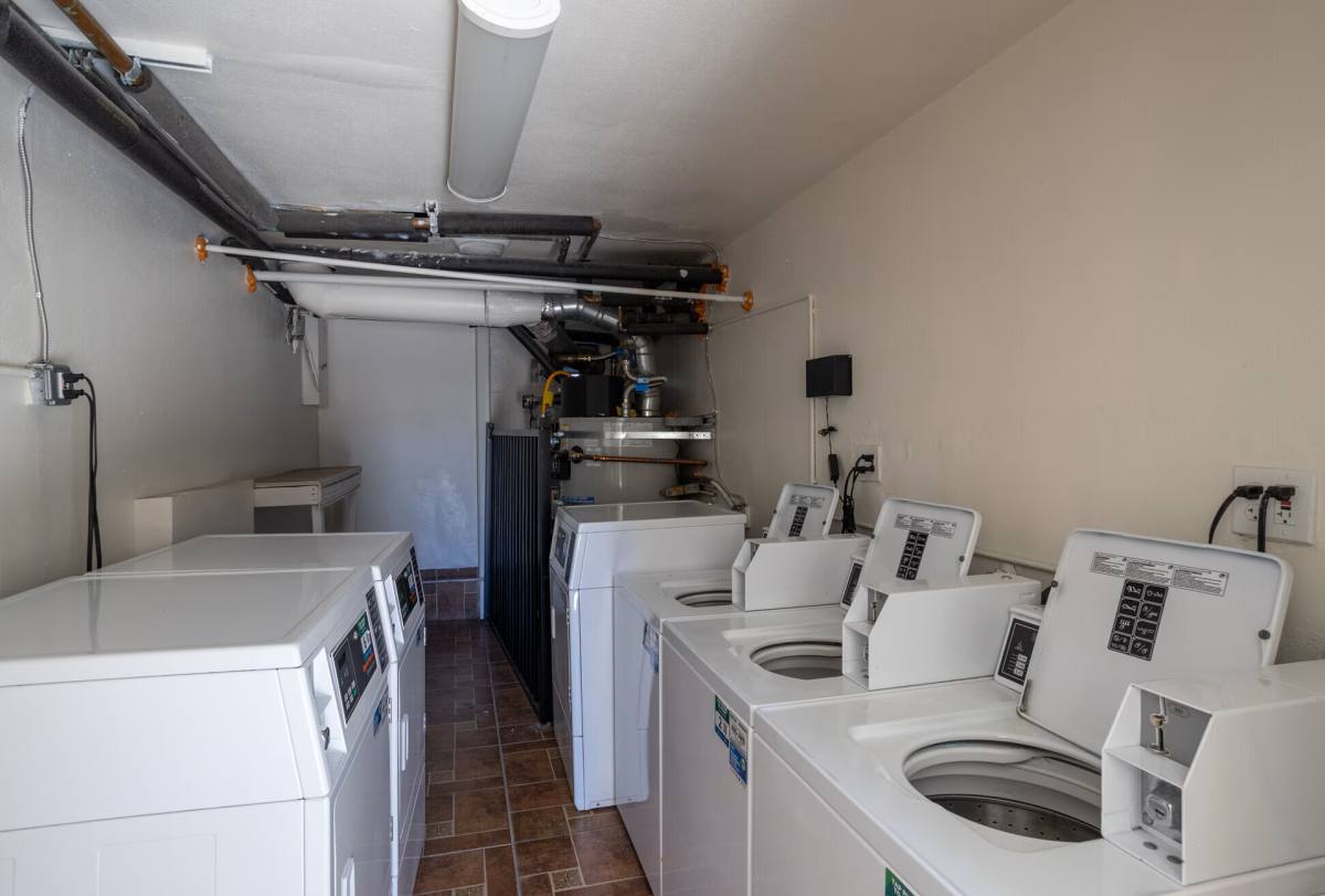 Apartment for rent at 15803 Saticoy, Van Nuys, CA 91406