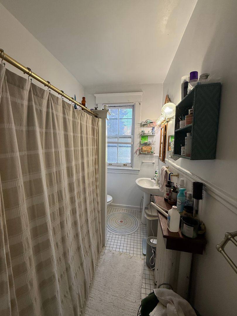 Apartment for rent at 2 N Mulberry, Richmond, VA 23220
