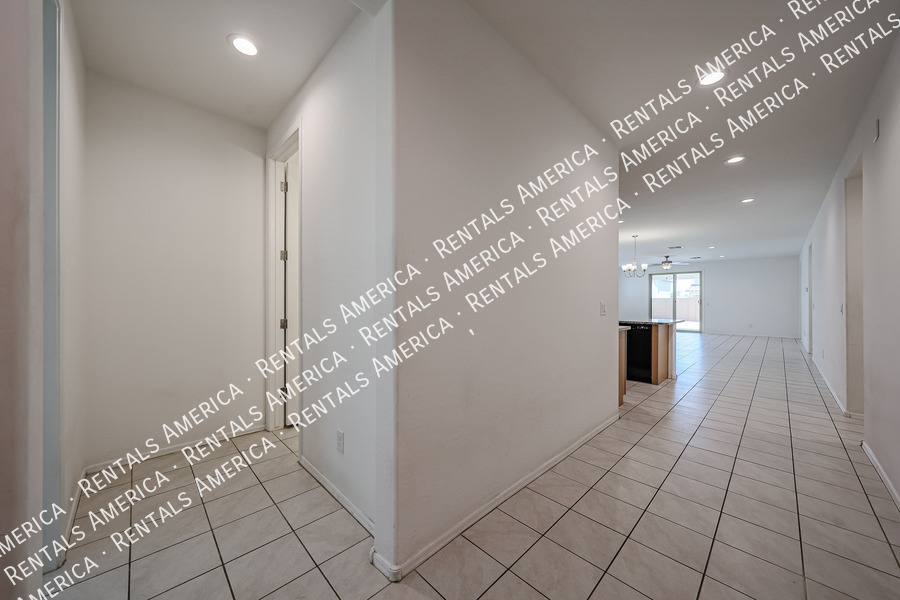House for rent at 7513 W Illini St, Phoenix, AZ 85043