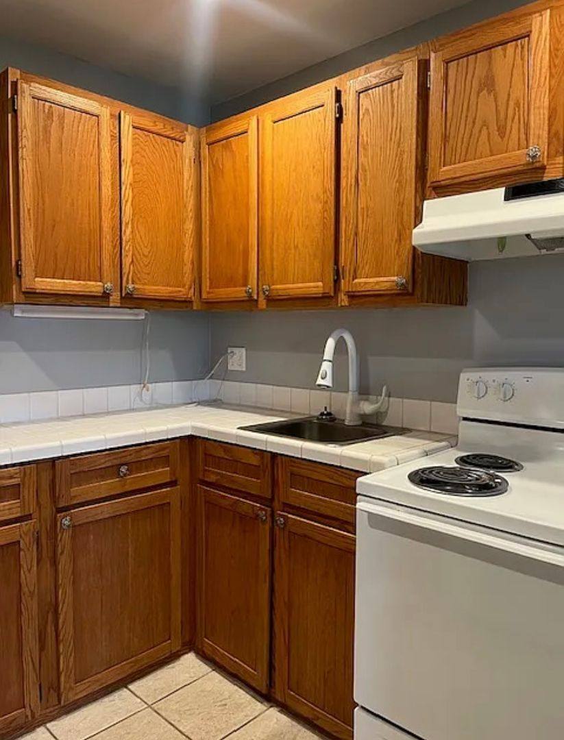 Apartment for rent at 877 Conifer Lane, Auburn, CA 95602