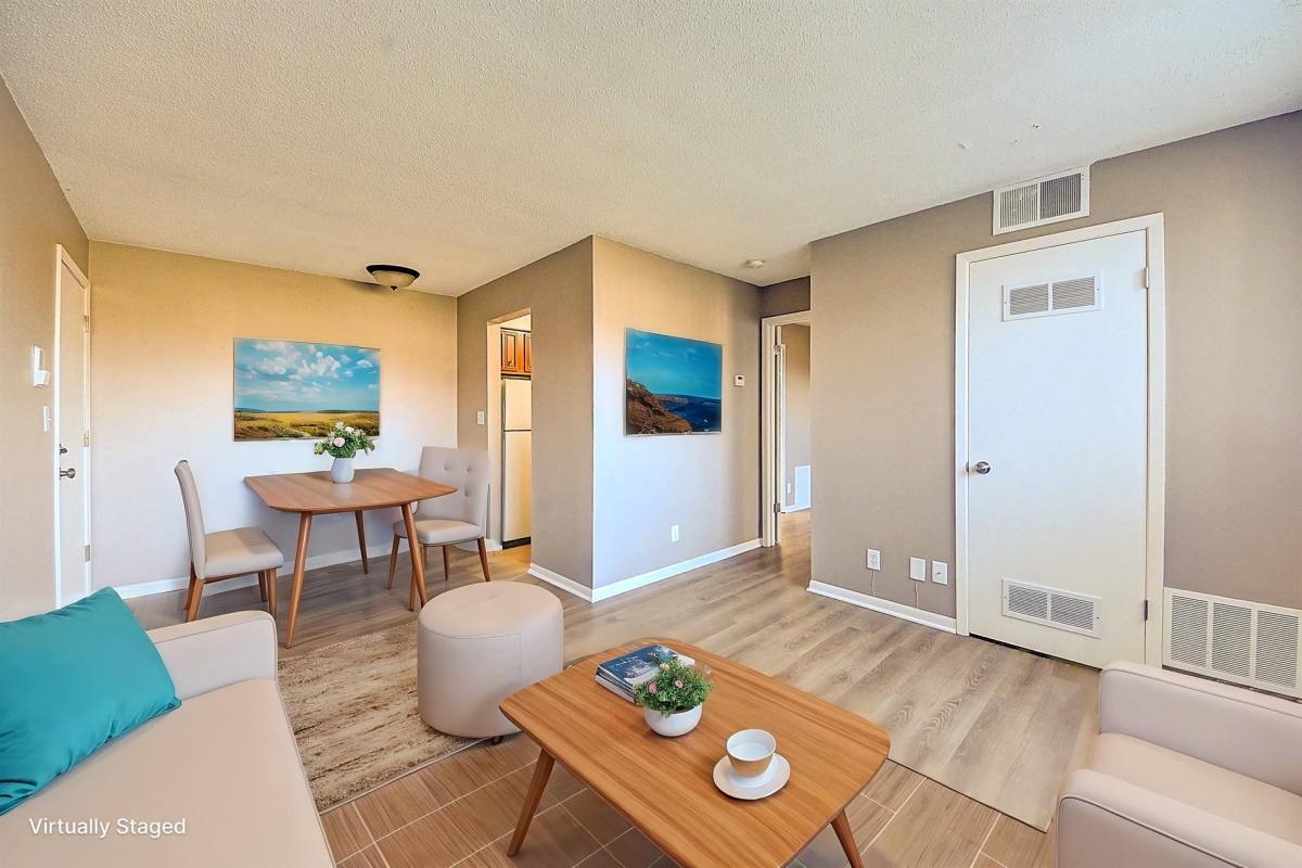 Apartment for rent at 1215 Oakland Rd NE #44, Cedar Rapids, IA 52402