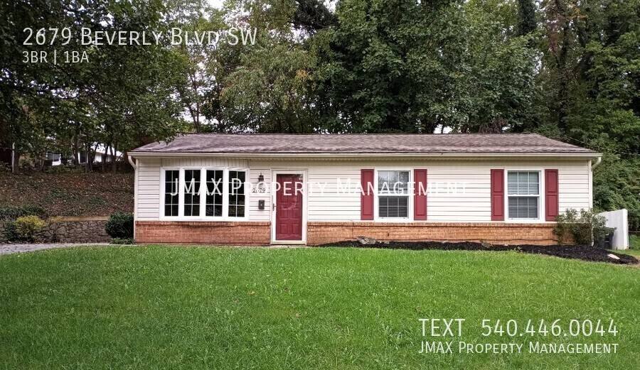 House for rent at 2679 Beverly Blvd SW, Roanoke, VA 24015