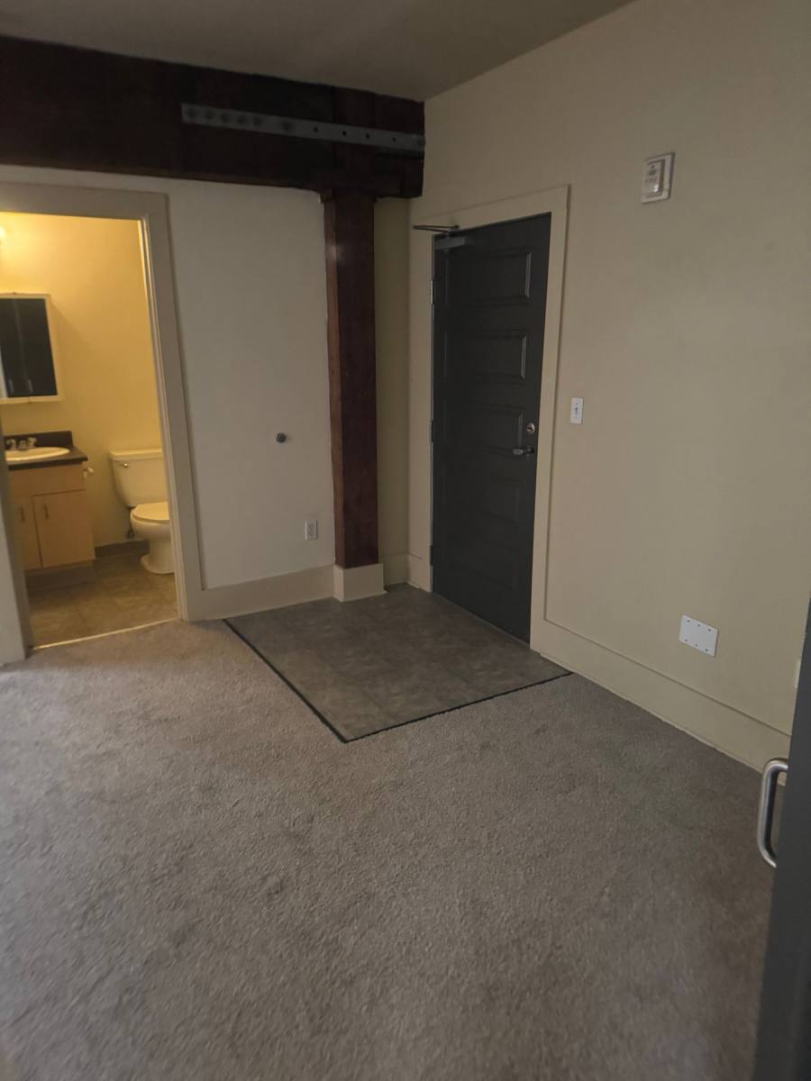 Apartment for rent at 212 Alaskan Way S, Seattle, WA 98104