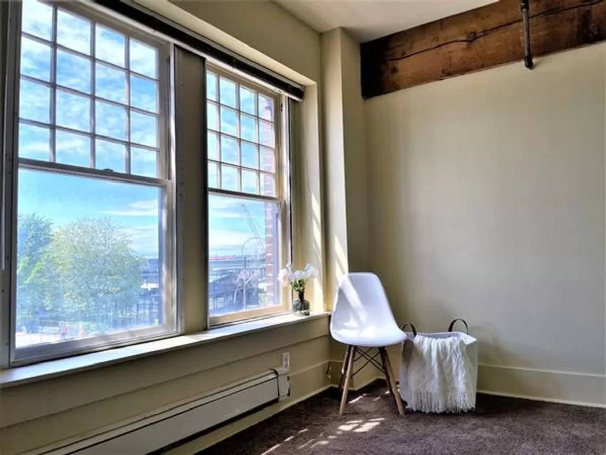 Apartment for rent at 212 Alaskan Way S, Seattle, WA 98104