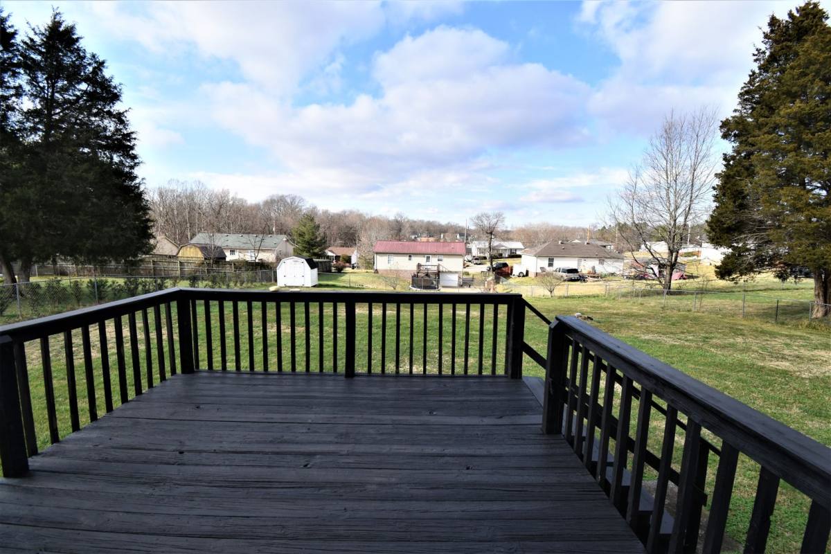 House for rent at 1305 Hand Dr, Clarksville, TN 37042