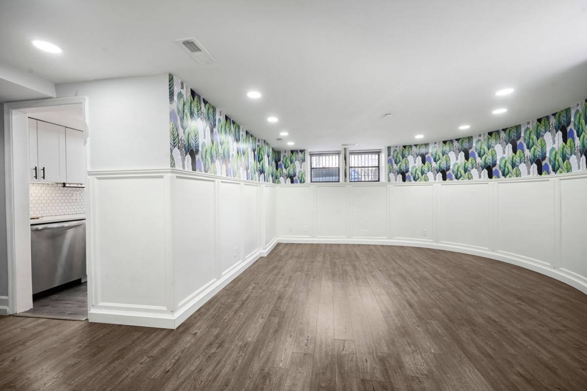 Apartment for rent at 2001 16th St NW, Washington, DC 20009
