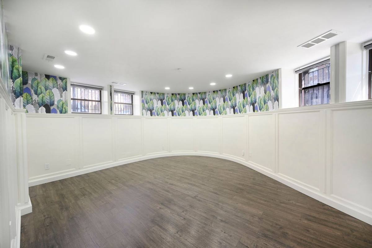 Apartment for rent at 2001 16th St NW, Washington, DC 20009