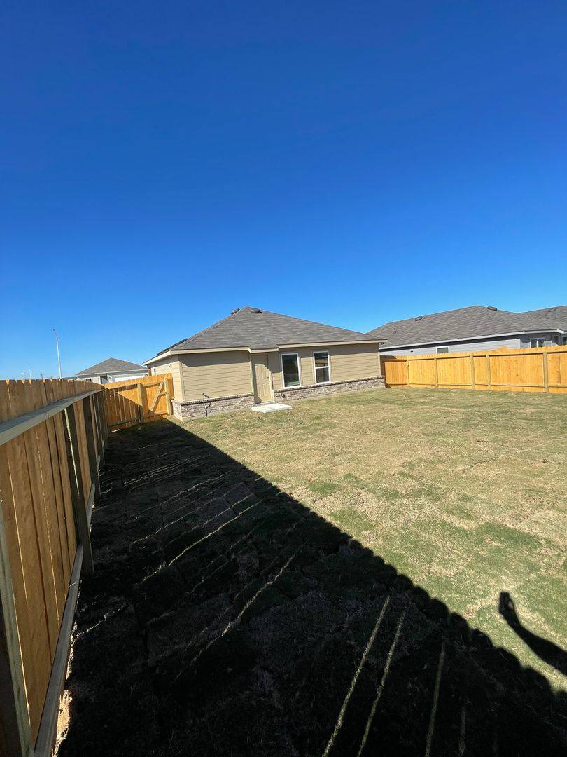 House for rent at 275 Rolling Hills, New Braunfels, TX 78130
