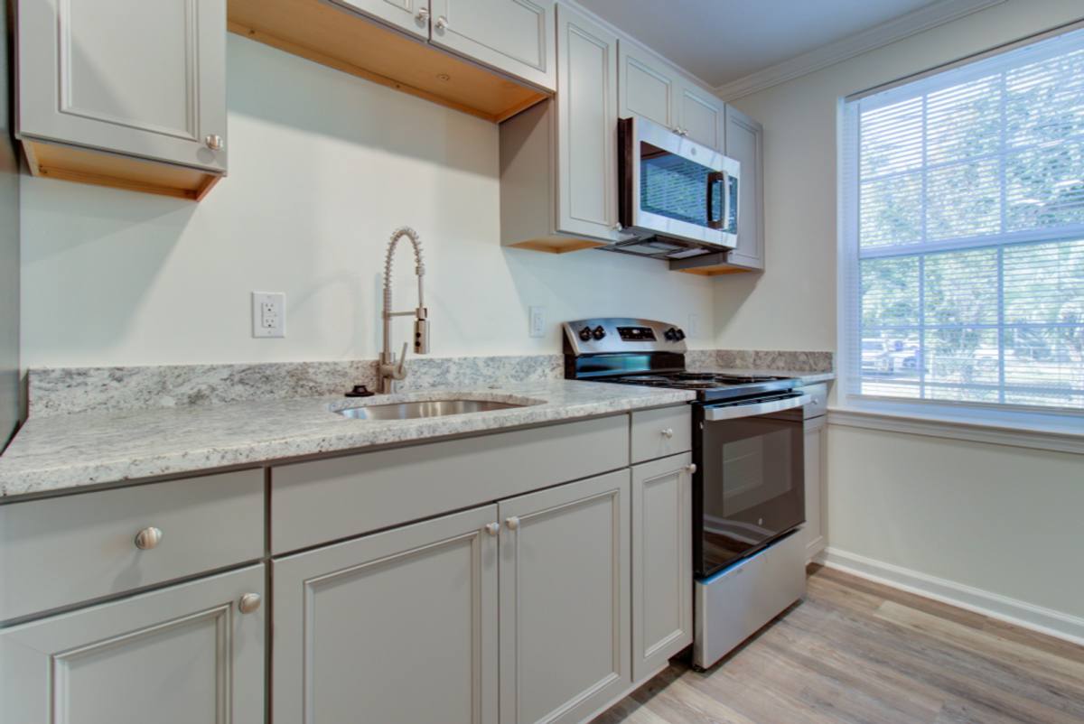 House for rent at 1915 Cherokee St, North Charleston, SC 29405