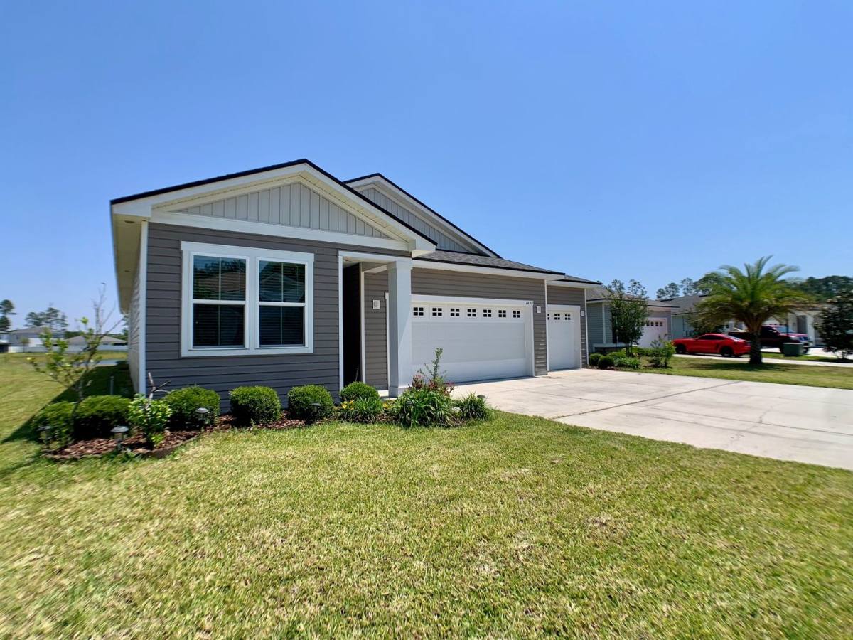 House for rent at 1499 Tropical Pine Cove, Middleburg, FL 32068