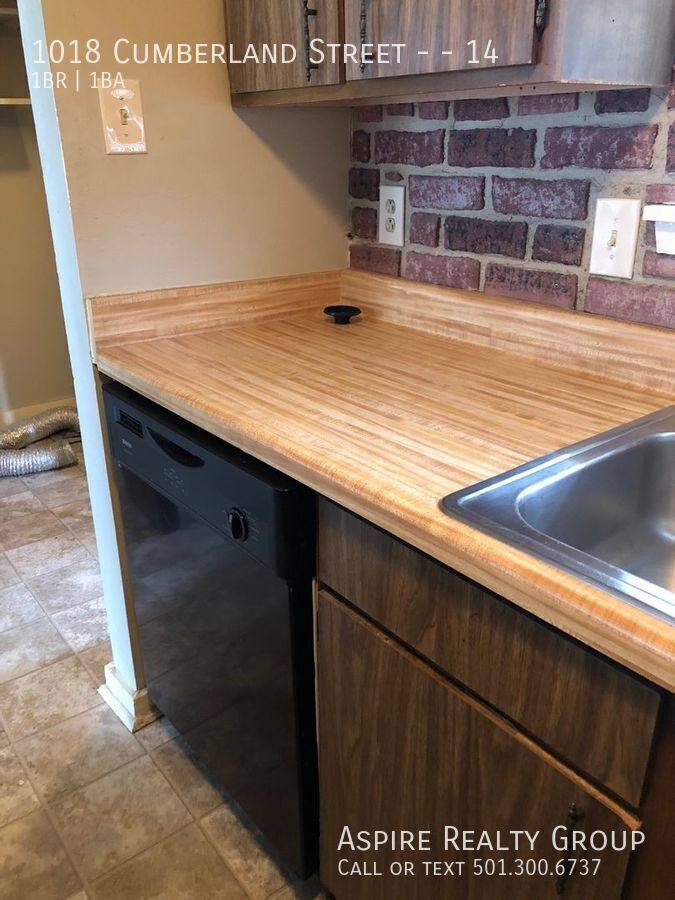 Townhouse for rent at 1018 Cumberland St #14, Little Rock, AR 72202