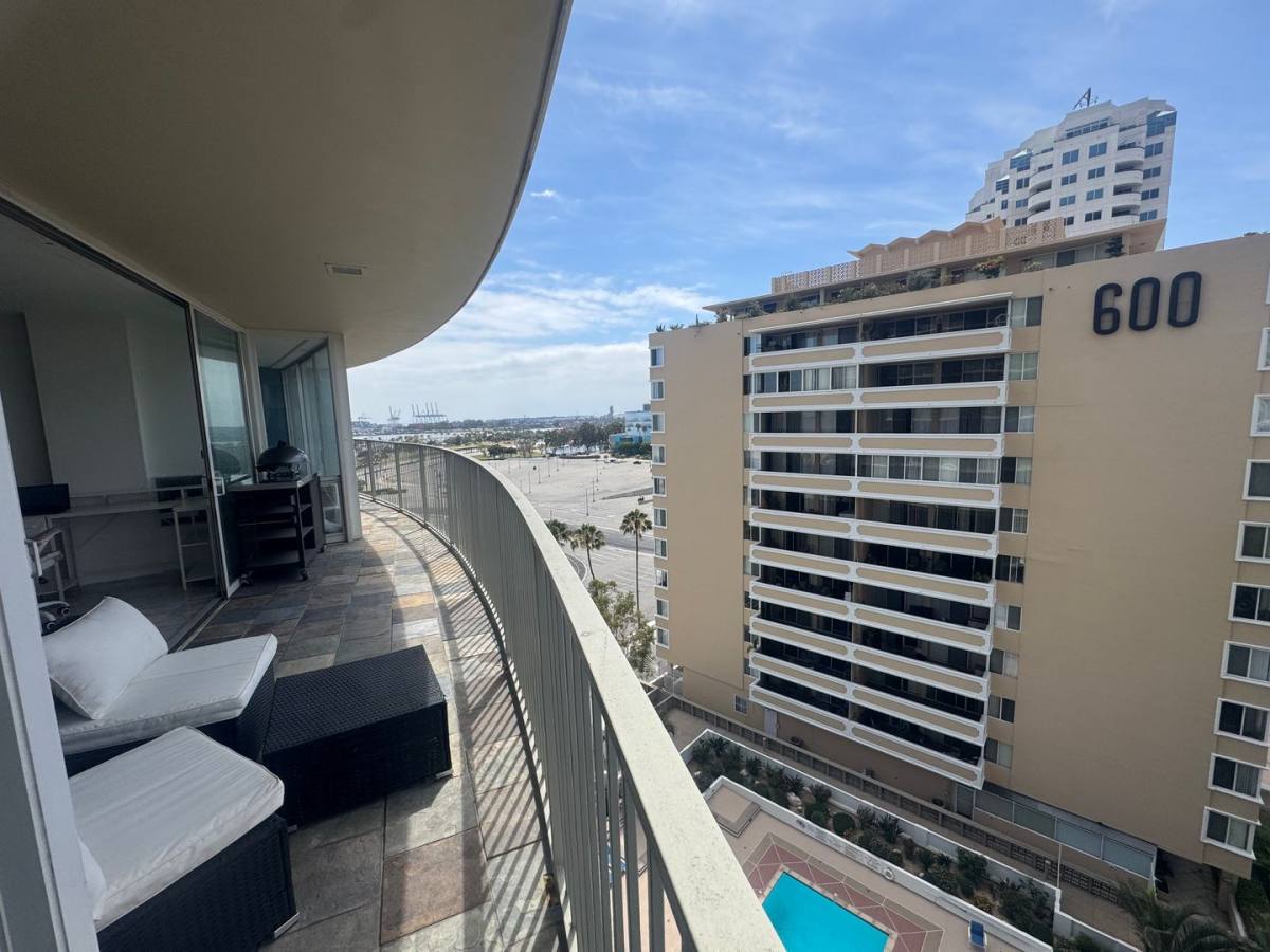 Condo for rent at 700 E Ocean Blvd, Long Beach, CA 90802