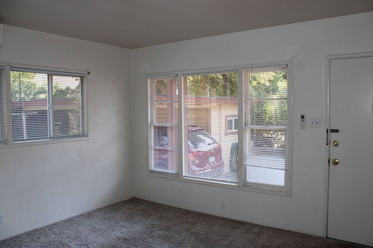Apartment for rent at 4225 V St, Sacramento, CA 95817