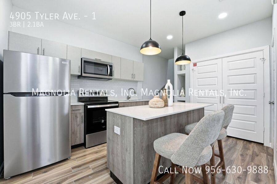 Townhouse for rent at 4905 Tyler Ave #1, McAllen, TX 78503