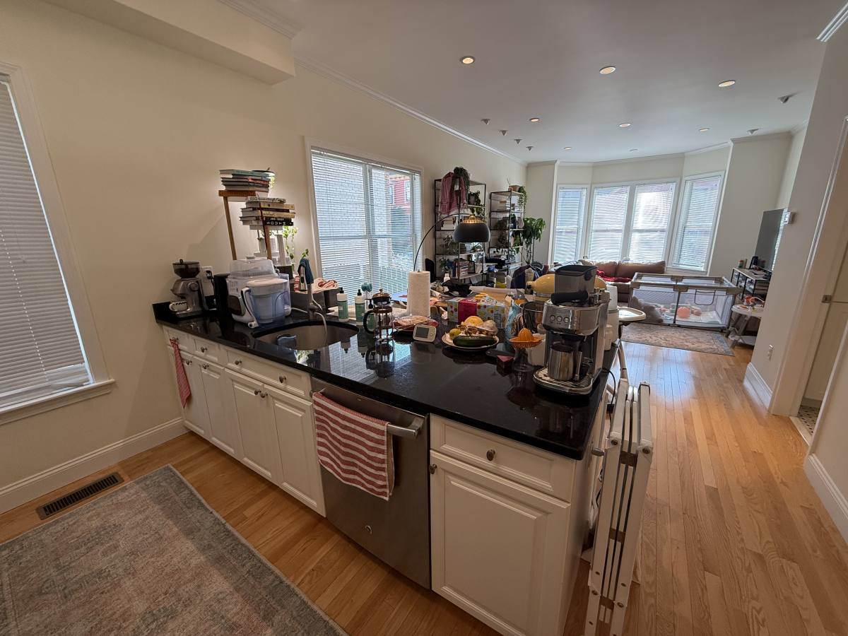 Apartment for rent at 15 Langdon St #1D, Cambridge, MA 02138