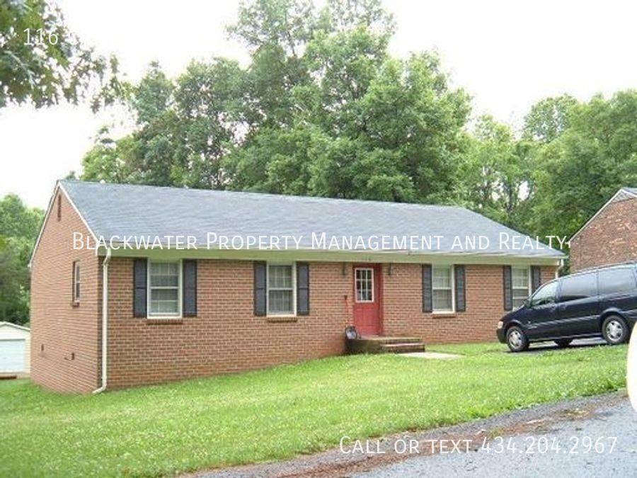 Apartment for rent at 116 Camp Ave #B, Lynchburg, VA 24501
