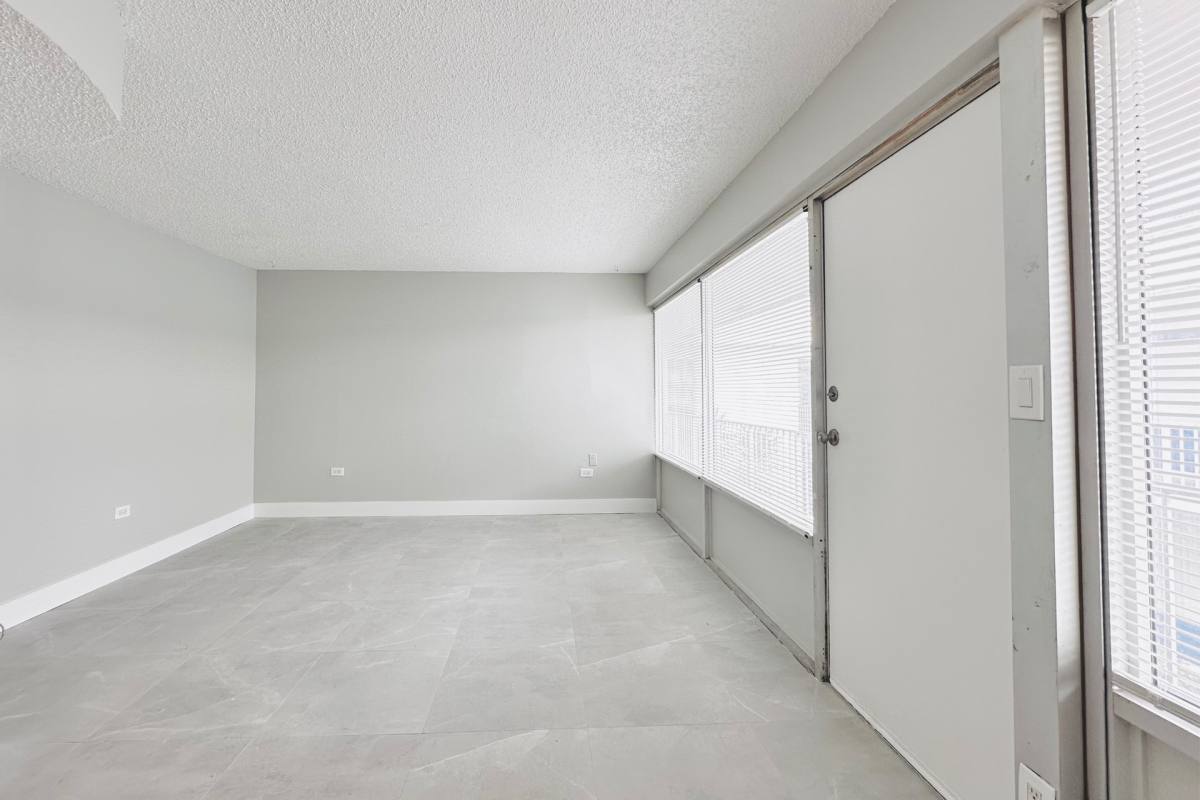 Apartment for rent at 999 W Prospect Rd, Fort Lauderdale, FL 33309