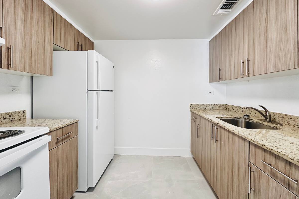 Apartment for rent at 999 W Prospect Rd, Fort Lauderdale, FL 33309