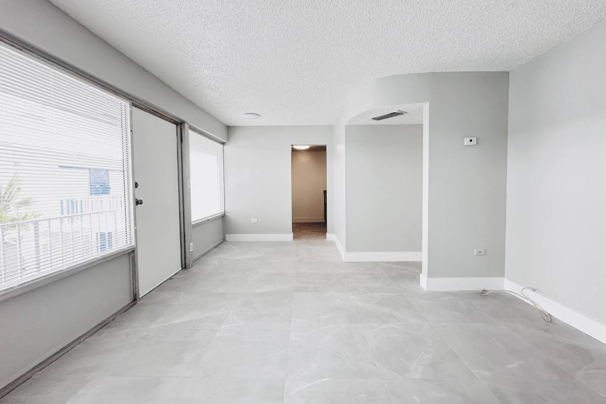 Apartment for rent at 999 W Prospect Rd, Fort Lauderdale, FL 33309