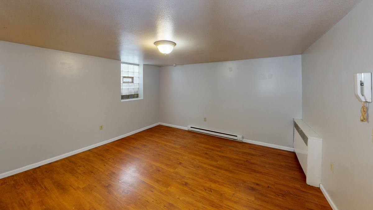 Apartment for rent at 5312 Glenwood Ave, Youngstown, OH 44512