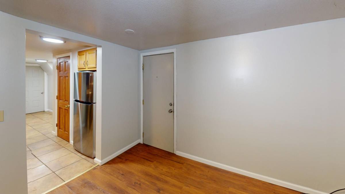 Apartment for rent at 5312 Glenwood Ave, Youngstown, OH 44512