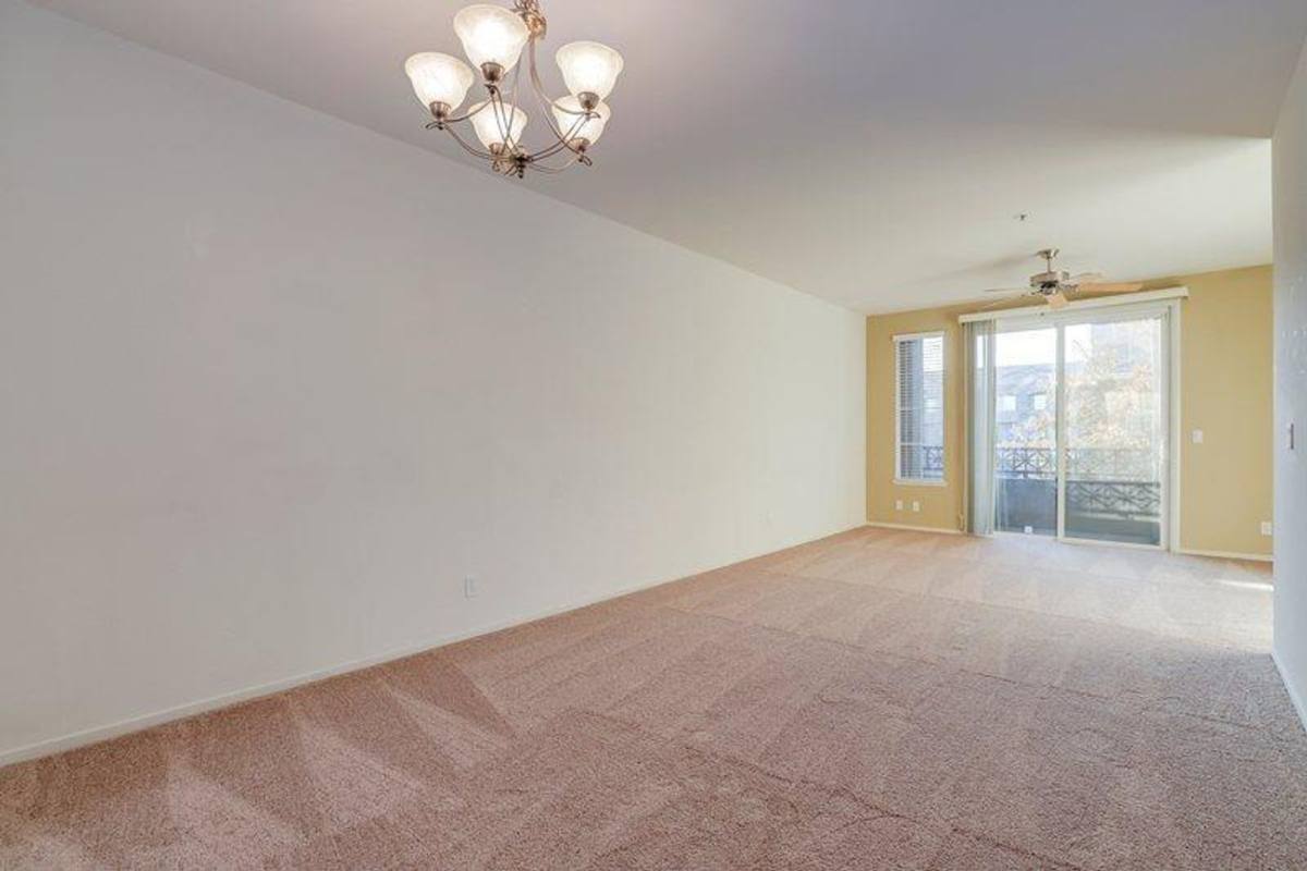Apartment for rent at 2001 Club Center Dr, Sacramento, CA 95835