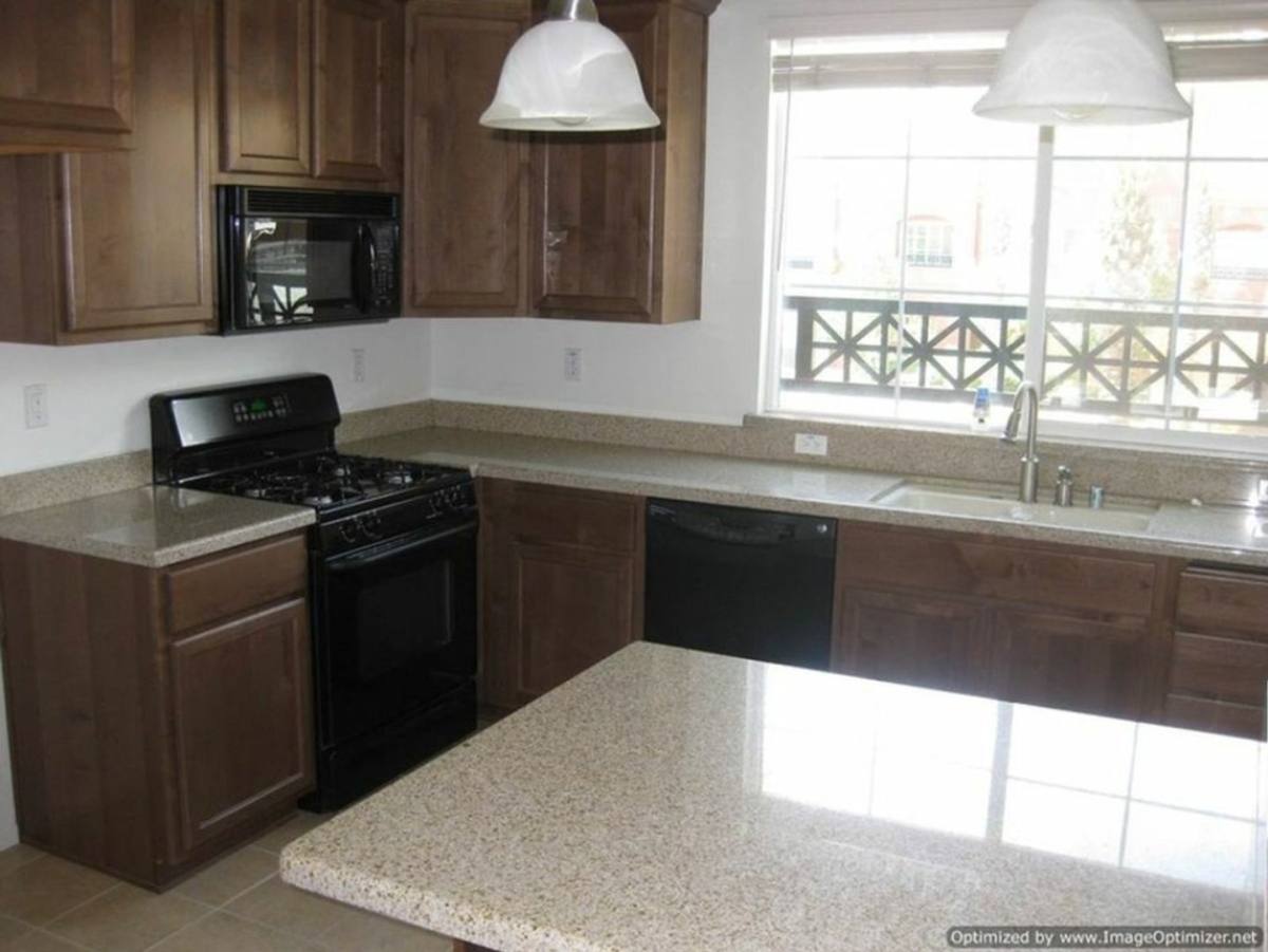 Apartment for rent at 2001 Club Center Dr, Sacramento, CA 95835