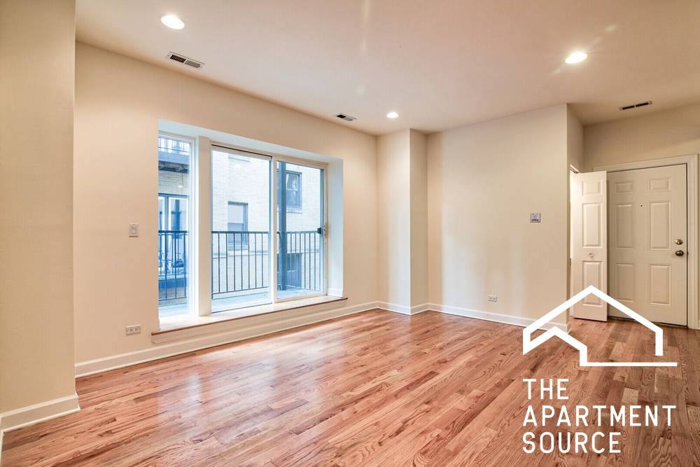 Apartment for rent at 3354 W Wilson Ave #1S, Chicago, IL 60625