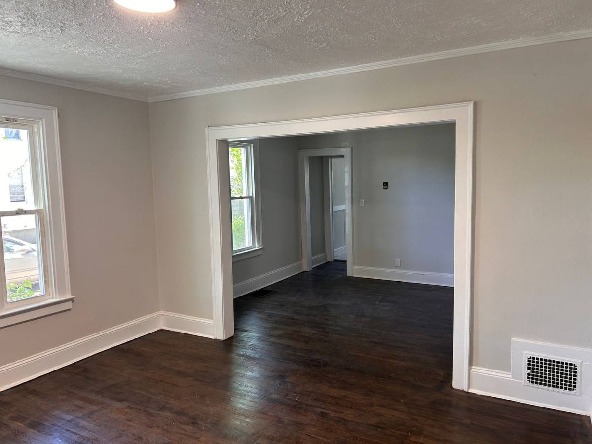 Apartment for rent at 22 Lilac St, East Hartford, CT 06118