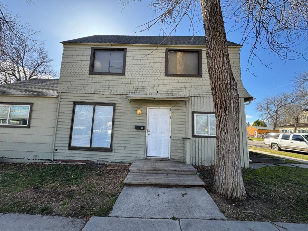 Apartment for rent at 826 3rd Ave S, Great Falls, MT 59405