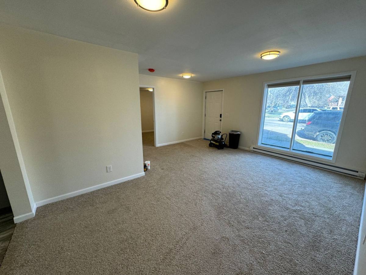 Apartment for rent at 826 3rd Ave S, Great Falls, MT 59405