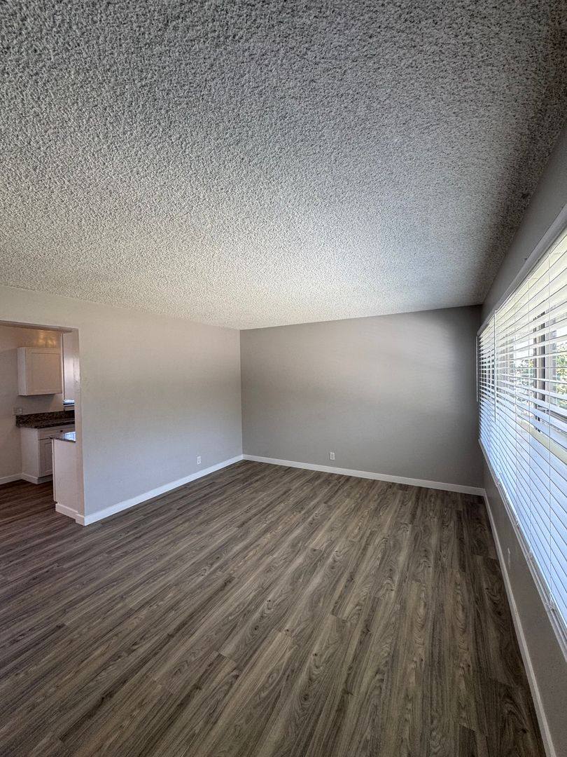 Apartment for rent at 1134 Raymond Ave, Long Beach, CA 90804