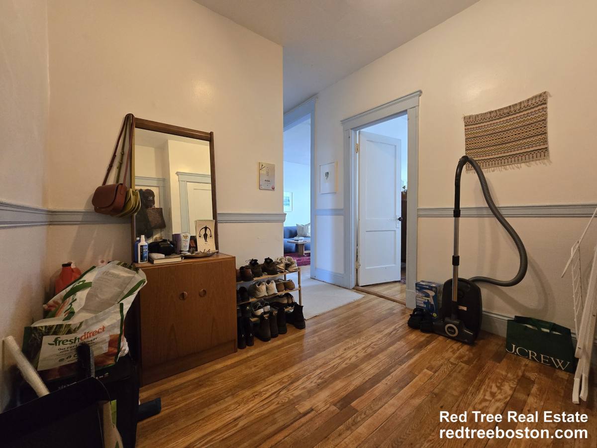 Apartment for rent at 1560 Commonwealth Ave #8, Brighton, MA 02135