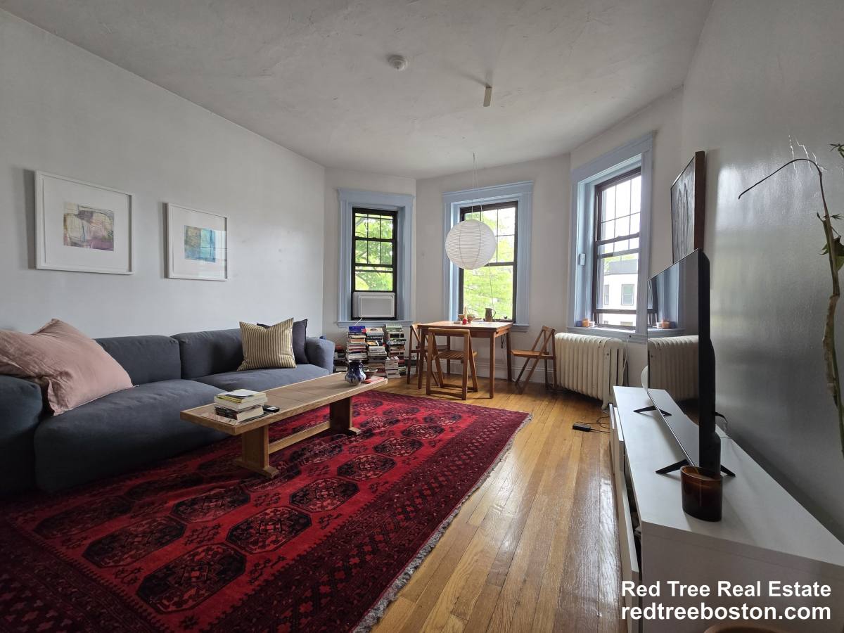 Apartment for rent at 1560 Commonwealth Ave #8, Brighton, MA 02135