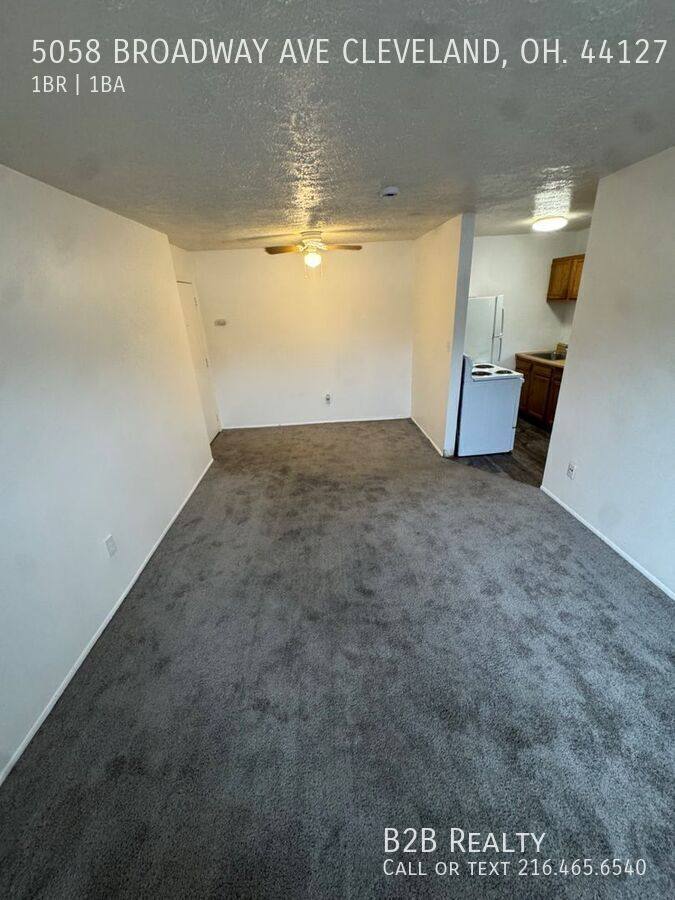 Apartment for rent at 5058 Broadway Ave #2, Cleveland, OH 44127