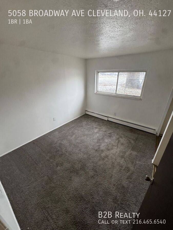 Apartment for rent at 5058 Broadway Ave #2, Cleveland, OH 44127