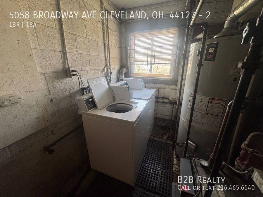 Apartment for rent at 5058 Broadway Ave #2, Cleveland, OH 44127