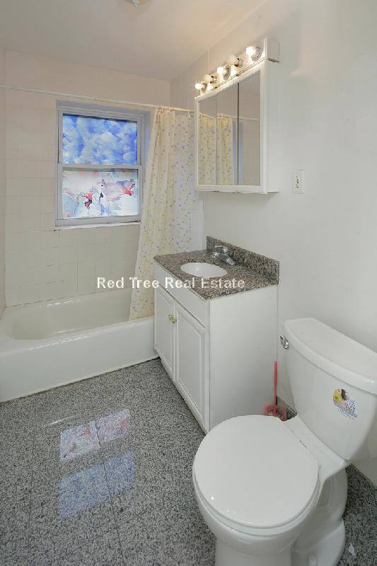 Apartment for rent at 34 Gardner St #5, Allston, MA 02134