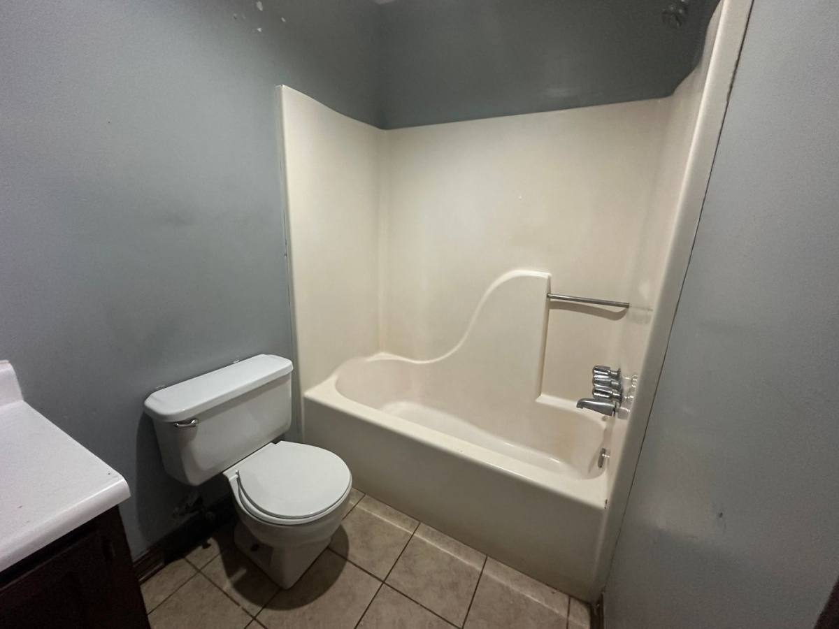 Apartment for rent at 106 Limoges St, Duson, LA 70529